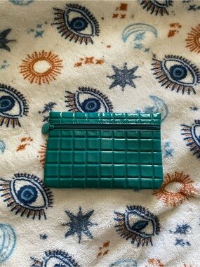 ipsy Teal Patent Quilted Zip Pouch